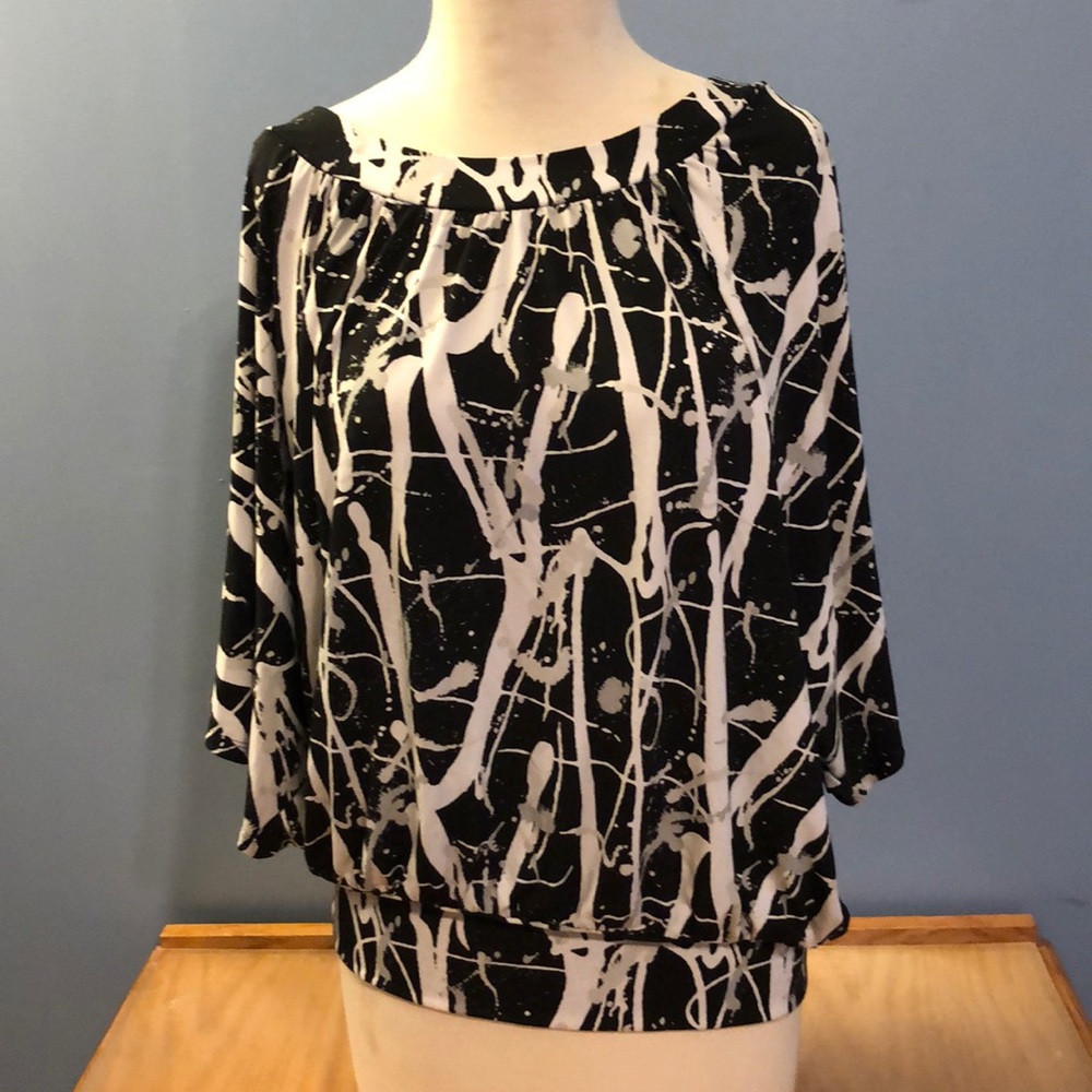Michael Kors Large black/white flowy shirt
